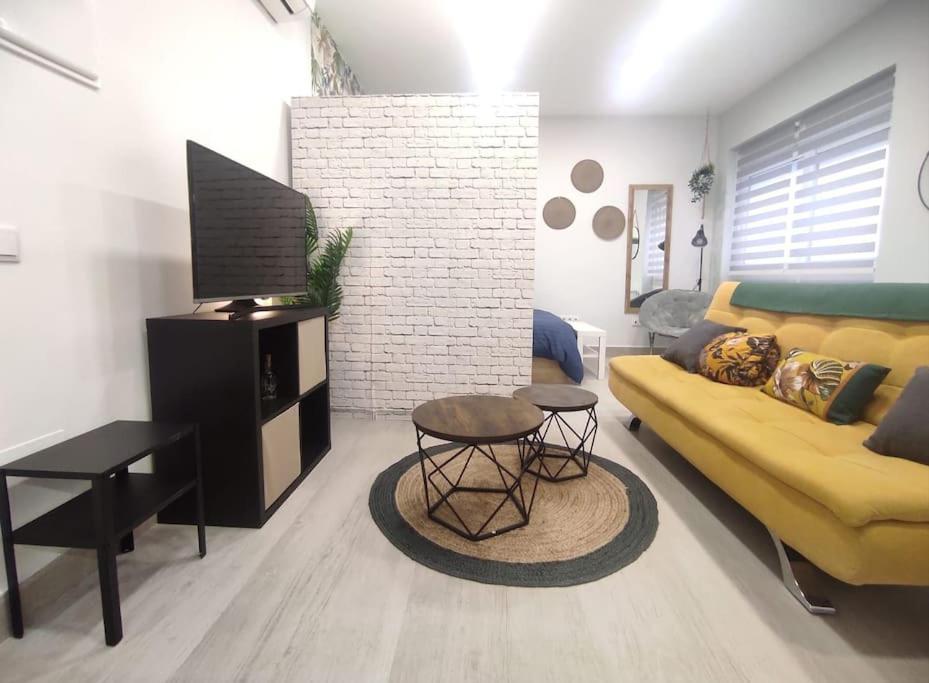 Comfortable Studio In Barrio Salamanca - Bejar Мадрид Екстер'єр фото